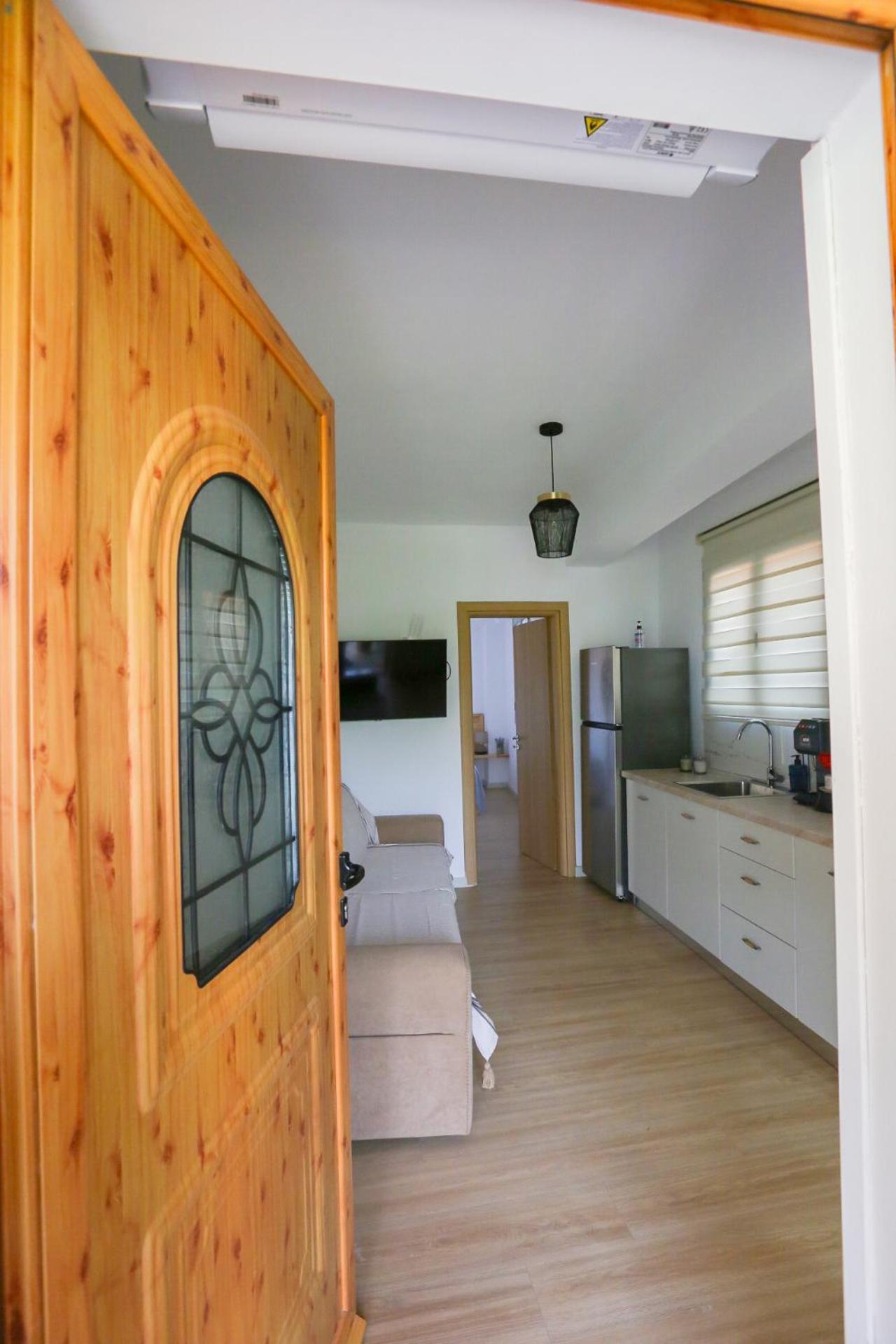 Village View Apartments Himara Kültér fotó