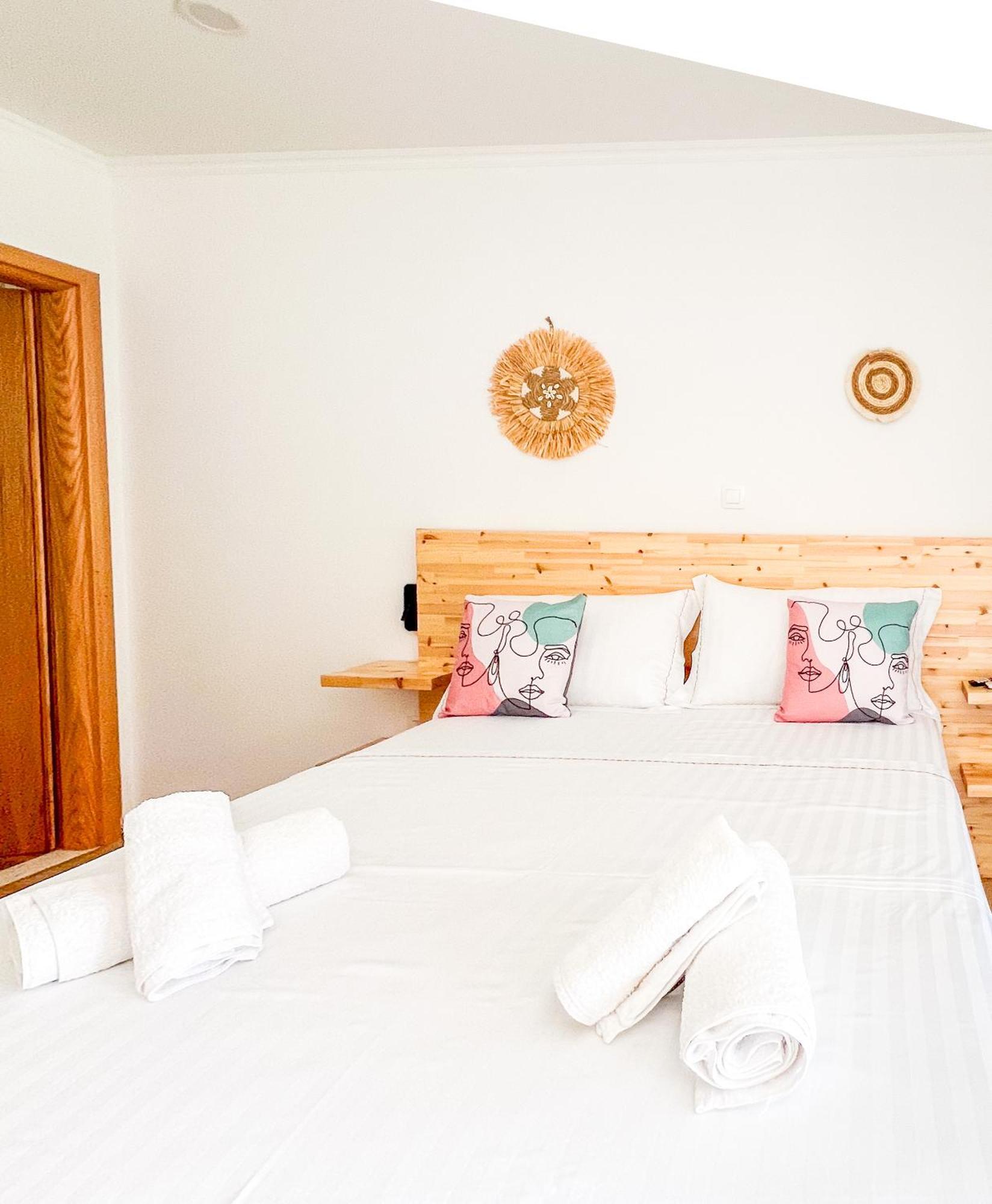 Village View Apartments Himara Kültér fotó